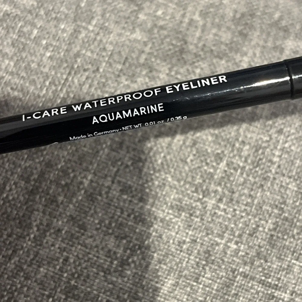 LAURA GELLER I-Care Waterproof Eyeliner in AQUAMARINE *Brand New Full Size*